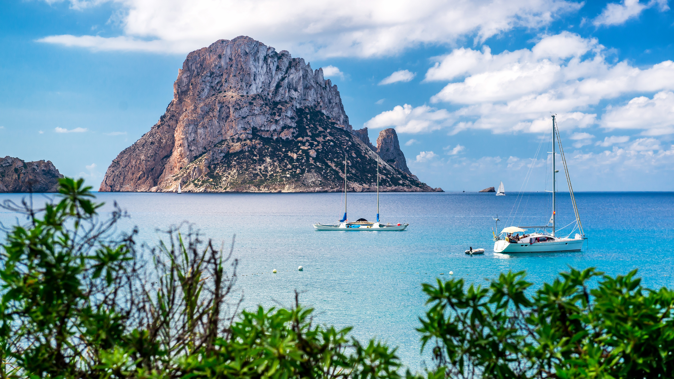 Pass the keys Ibiza peñon