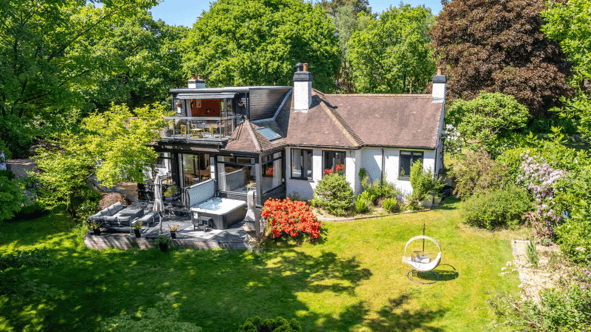 Screenshot 2025-12-11 at 13.22.32