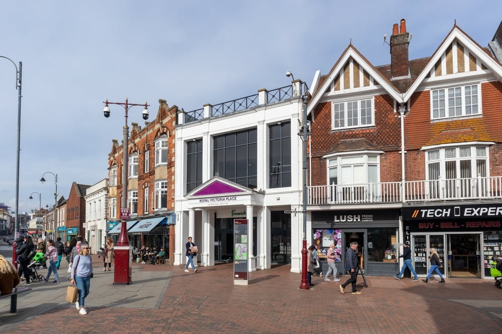 shutterstock_2138530733