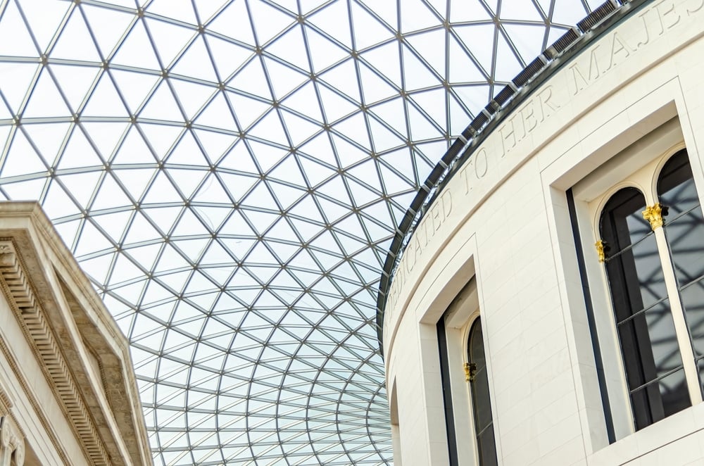 shutterstock_2441900383